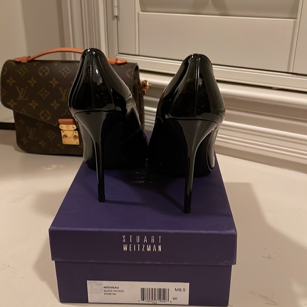 Stuart Weitzman Nouveau blk patent heels size 8.5 - Picture 6 of 6